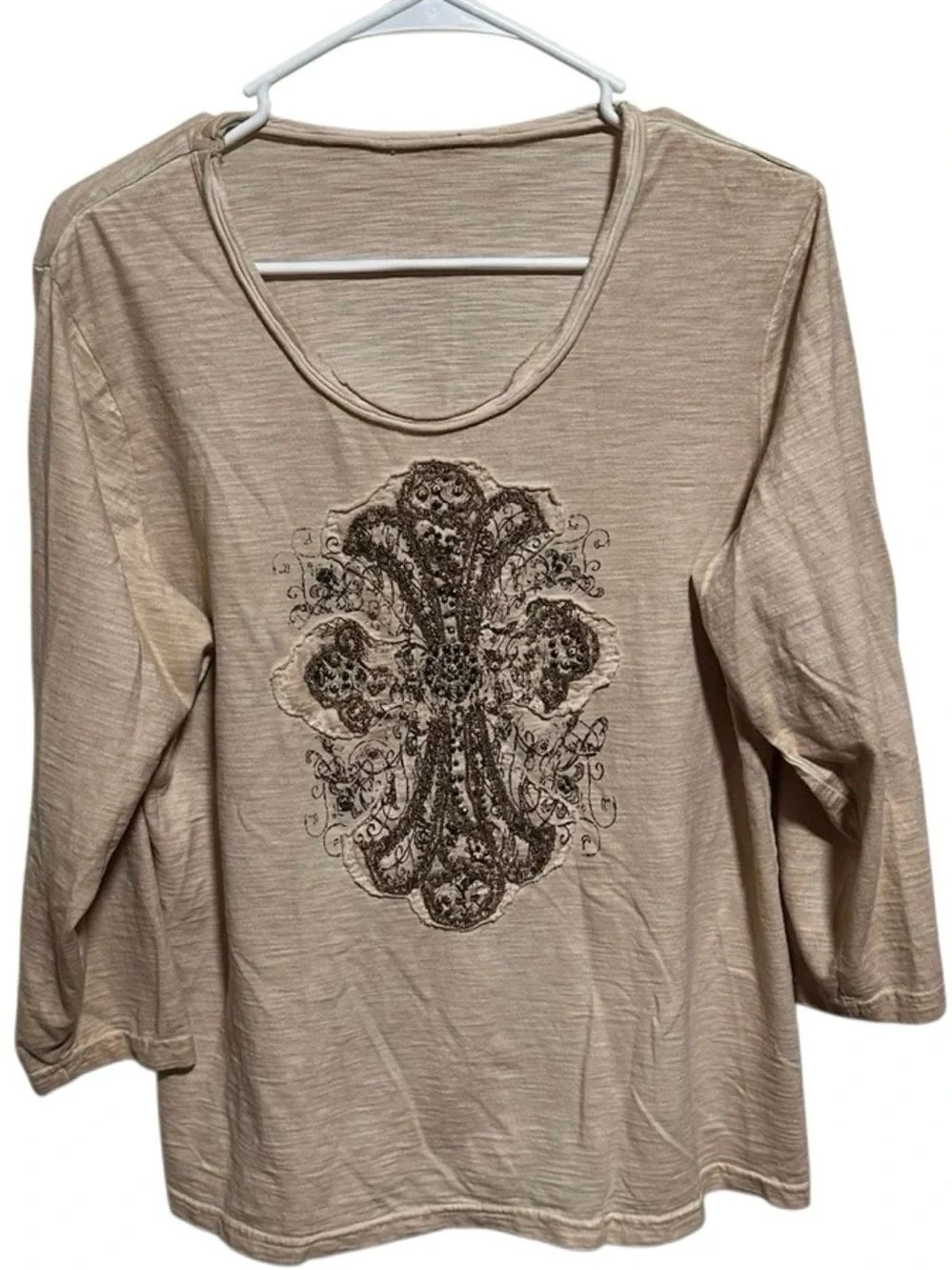 Boho Embellished Cross Graphic 3/4 Sleeve Top  Beige Tee | See Measurements - Picture 7 of 8